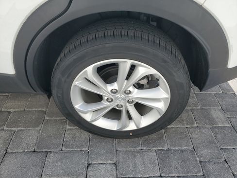 Used 2023 Buick Encore GX Preferred w/ Cold Weather Comfort Package AWD/4WD image 6