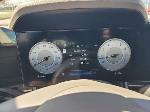 Used 2024 Hyundai Elantra SEL image 29