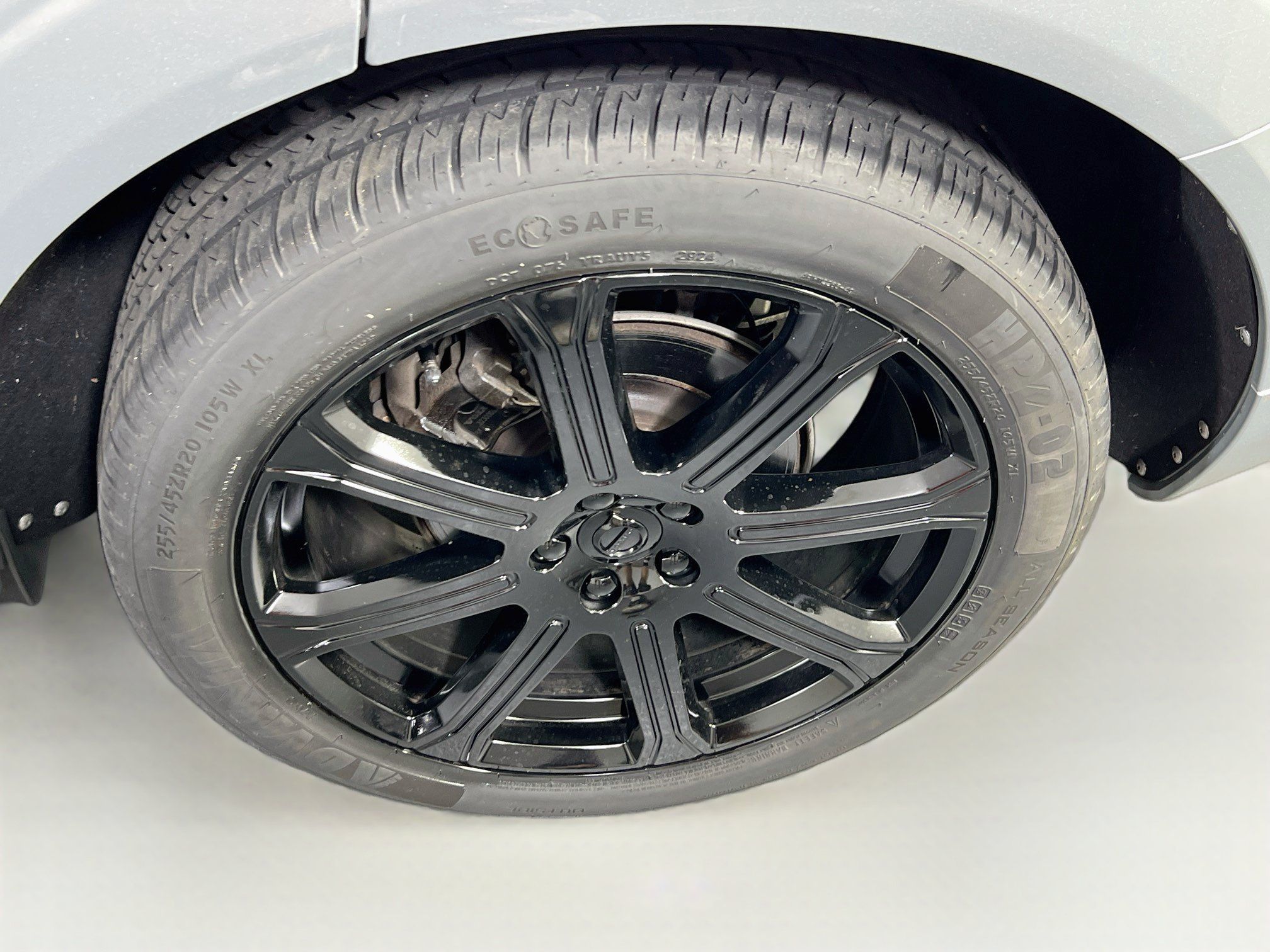 Used 2018 Volvo XC60 T5 Inscription w/ Convenience Package AWD/4WD image 32