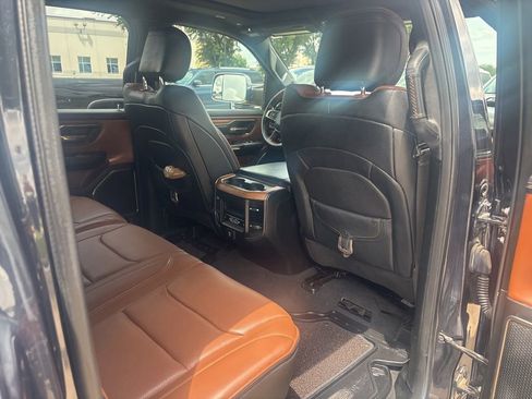 Used 2019 RAM 1500 Limited w/ Trailer Tow Group AWD/4WD image 8