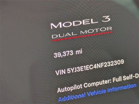 Used 2022 Tesla Model 3 Performance image 32