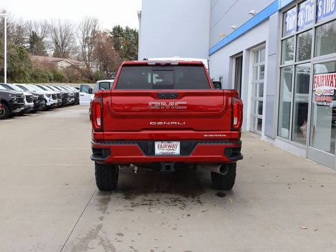 Certified 2021 GMC Sierra 2500 Denali w/ Denali Ultimate Package image 8