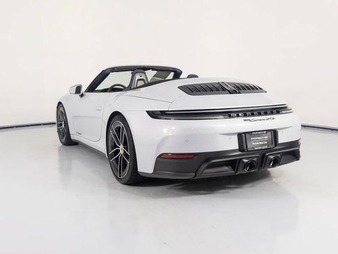 Certified 2025 Porsche 911 Carrera GTS RWD image 9