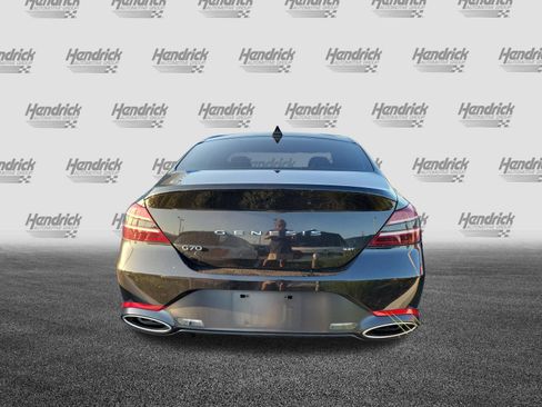 Used 2023 Genesis G70 3.3T w/ Sport Prestige Package RWD image 9