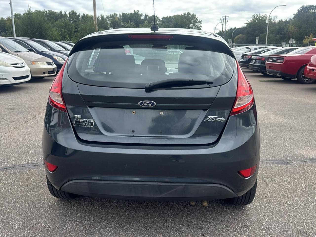 Used 2011 Ford Fiesta SE w/ 201A Rapid Spec Order Code FWD image 6