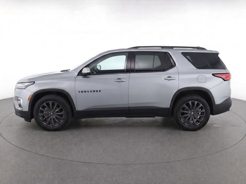 Used 2023 Chevrolet Traverse LT FWD image 6
