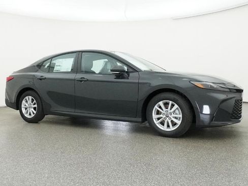 New 2026 Toyota Camry LE image 28