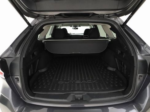 Used 2024 Subaru Outback Premium image 21