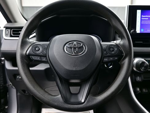 Used 2024 Toyota RAV4 XLE image 23