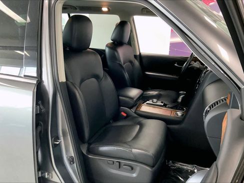 Used 2022 Nissan Armada SL w/ Captain's Chairs Package image 11