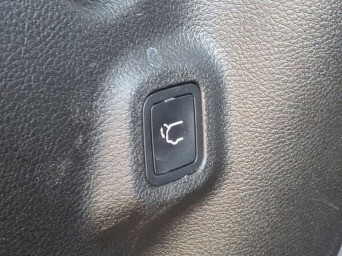 Certified 2022 Jeep Compass Limited w/ Elite Group image 30