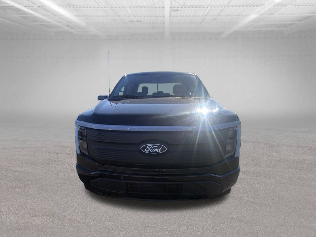 Used 2025 Ford F150 Lightning Flash AWD/4WD image 15