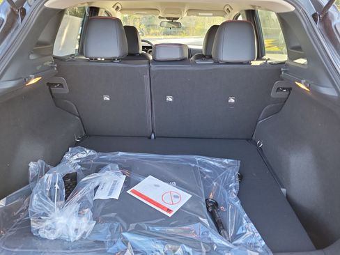 New 2026 Nissan Kicks SR FWD image 9