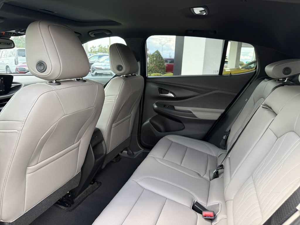New 2026 Buick Envista Sport Touring FWD image 21