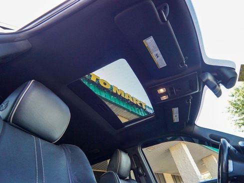 Used 2016 RAM 2500 Limited AWD/4WD image 37