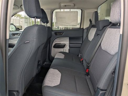 New 2025 Ford Maverick XLT w/ XLT Luxury Package image 12