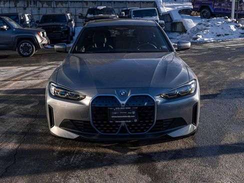 Used 2024 BMW i4 xDrive40i image 2