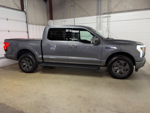 Certified 2024 Ford F150 Lightning Lariat AWD/4WD image 7