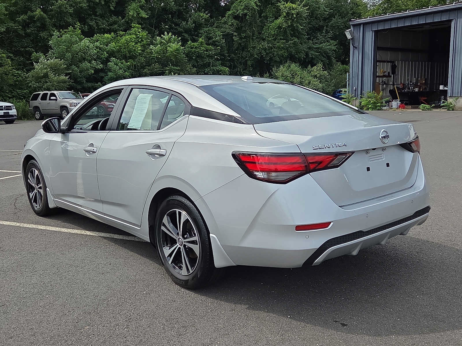 Used 2023 Nissan Sentra SV FWD image 6