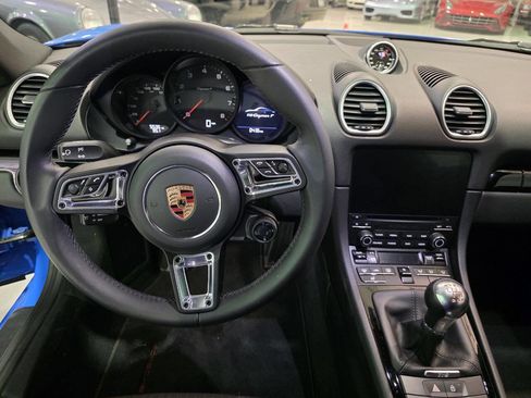 Used 2023 Porsche 718 Cayman w/ Premium Package RWD image 56
