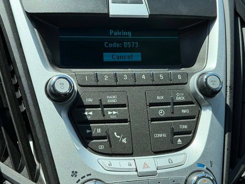 Used 2015 Chevrolet Equinox LS FWD image 27