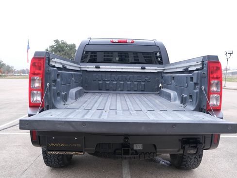 Used 2009 HUMMER H3T Alpha image 21