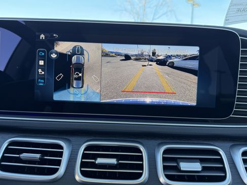 New 2026 Mercedes-Benz GLS 450 4MATIC image 28