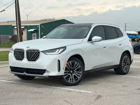 New 2026 BMW X3 xDrive30 w/ Premium Package AWD/4WD image 2