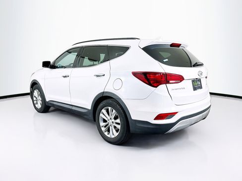 Used 2018 Hyundai Santa Fe Sport 2.0T image 5