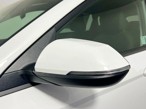 Used 2024 Hyundai Kona SEL FWD image 12