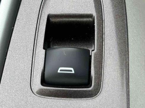 Used 2024 Chevrolet Malibu LS FWD image 27