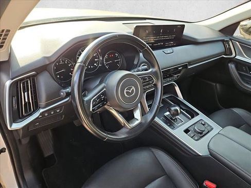 Used 2025 MAZDA CX-70 3.3 Turbo w/ Preferred Package AWD/4WD image 9