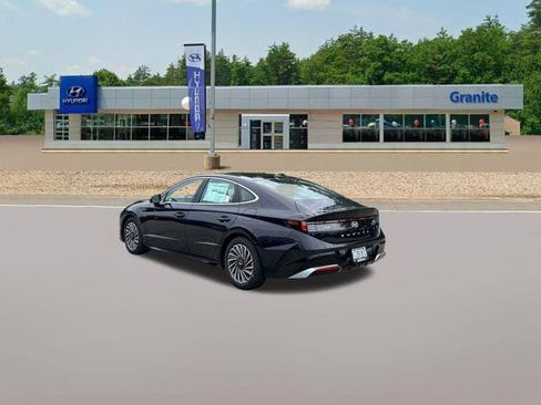 New 2026 Hyundai Sonata Limited FWD image 8