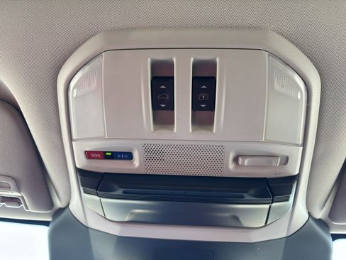 Used 2024 Subaru Ascent Touring image 29