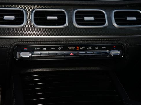 Used 2021 Mercedes-Benz GLE 53 AMG GLE 53 AMG image 16