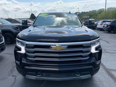 Used 2026 Chevrolet Silverado 1500 High Country w/ High Country Premium Package AWD/4WD image 7