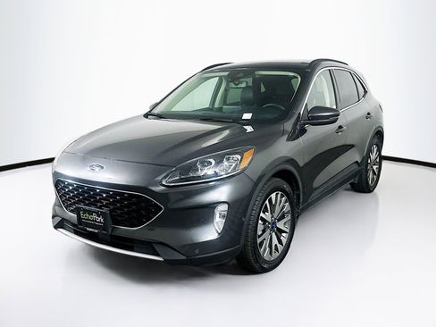 Used 2020 Ford Escape Titanium AWD/4WD image 3
