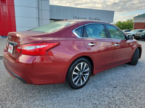 Used 2017 Nissan Altima 2.5 SL image 5