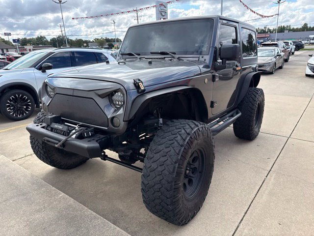 Used 2016 Jeep Wrangler Sport AWD/4WD image 3