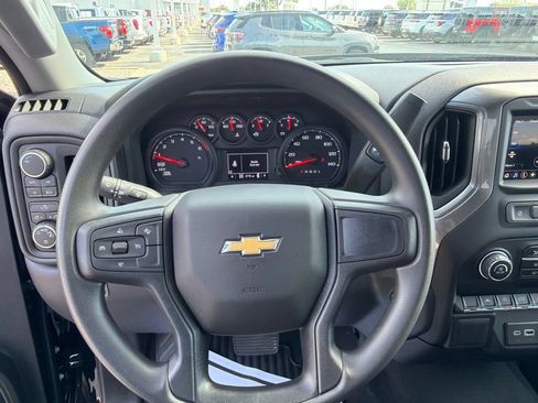 Used 2025 Chevrolet Silverado 1500 Custom AWD/4WD image 22