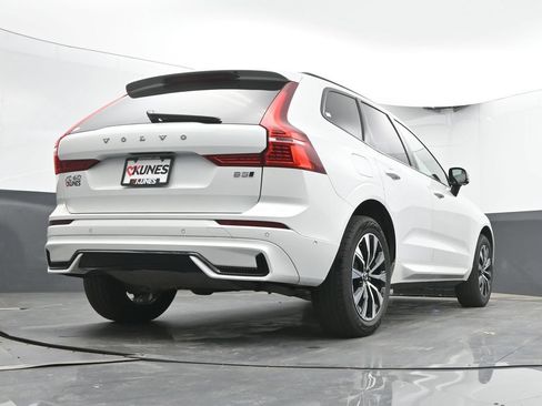Used 2025 Volvo XC60 B5 Plus AWD/4WD image 45