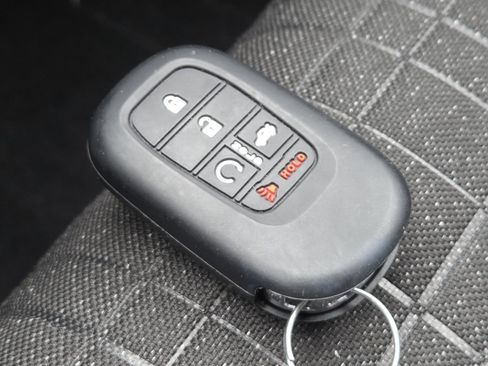 Used 2025 Honda HR-V Sport image 34