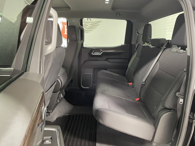 Used 2024 Chevrolet Silverado 1500 LT AWD/4WD image 20