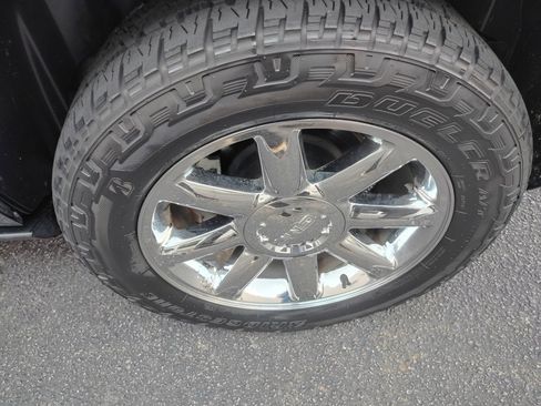 Used 2012 GMC Yukon Denali image 6