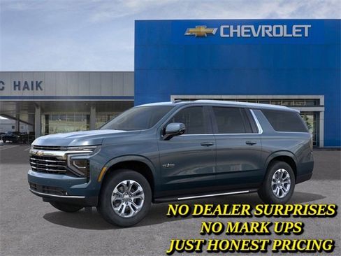 New 2026 Chevrolet Suburban LT w/ Comfort Package image 2