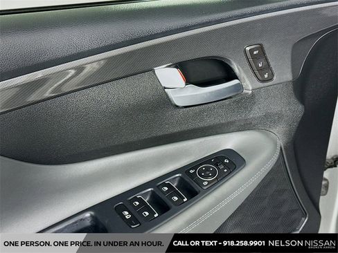 Used 2021 Hyundai Santa Fe Limited image 18