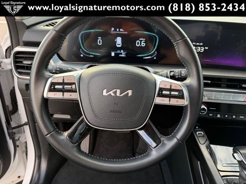 Used 2024 Kia Telluride S w/ S Sunroof Package FWD image 29