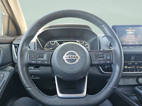 Used 2021 Nissan Rogue SL AWD/4WD image 31