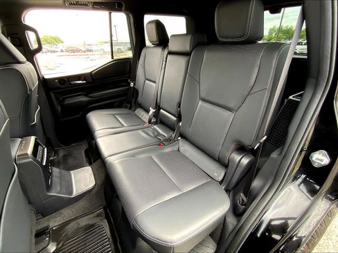 Used 2024 Toyota Land Cruiser image 20