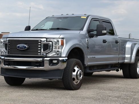 Used 2022 Ford F350 XLT w/ FX4 Off-Road Package AWD/4WD image 1